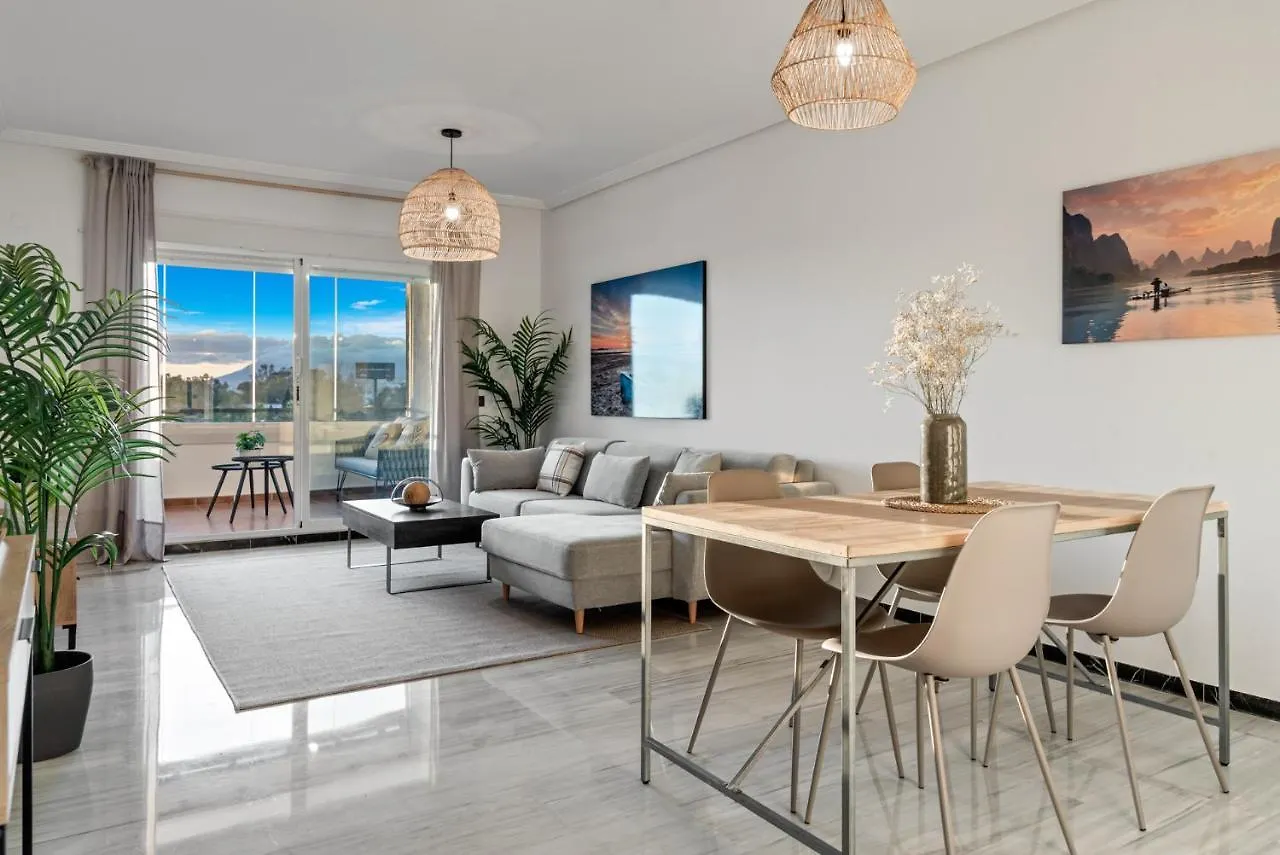 Modern Apartment - 2 Bedrooms, Beachside - Puerto Banus Marbella
