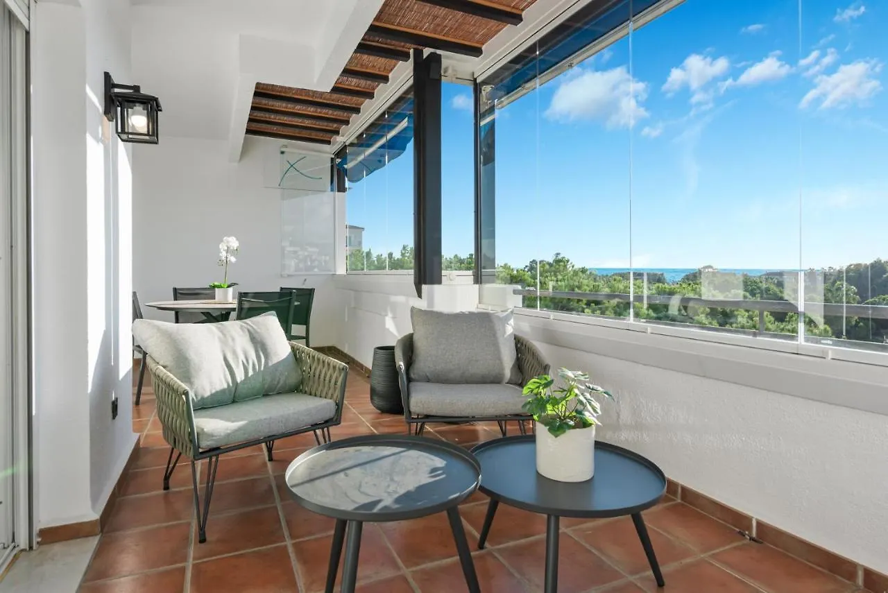 Modern Apartment - 2 Bedrooms, Beachside - Puerto Banus Marbella Spain